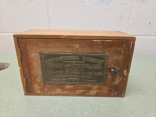 Antique wooden walter baker - wooden,